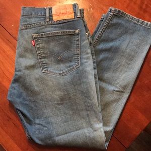 Men’s Levi jeans